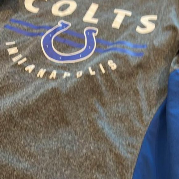 New Indianapolis Colts Short Sleeve Shirt - Picture 2 of 3